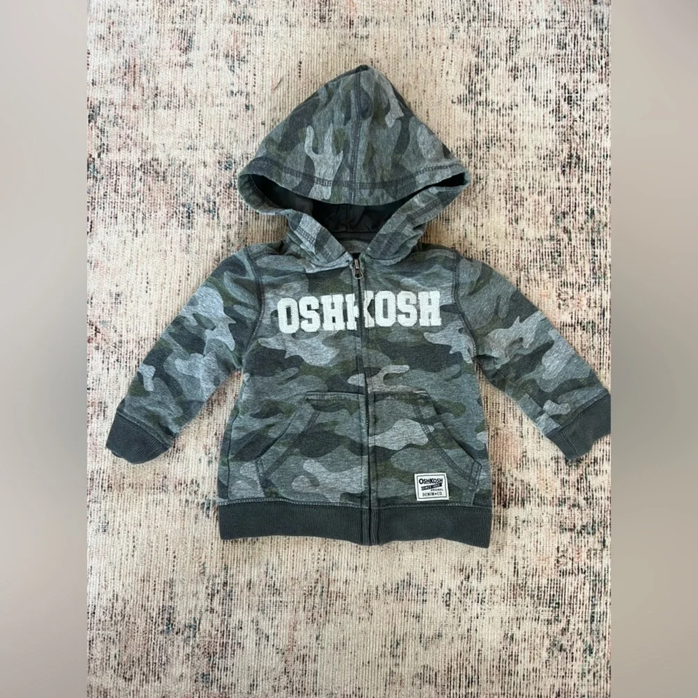 OshKosh B'gosh Gray Camo Kids Hoodie Zip up 12-18 mo baby